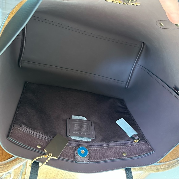 🛑STOP🛑 🛍️🛍️ NWT COACH LARGE BLACK LEATHER TOTE STYLE HANDBAG 💛 NEW - Picture 10 of 15